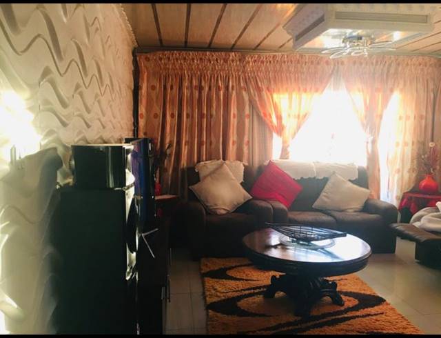 3 BEDROOM HOUSE FOR SALE IN RETHABILE GARDENS